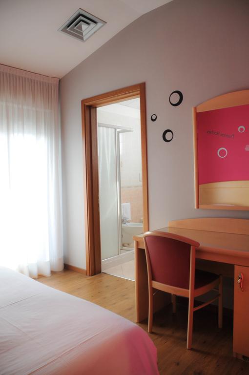 Hotel Marco Effe Местрино Экстерьер фото